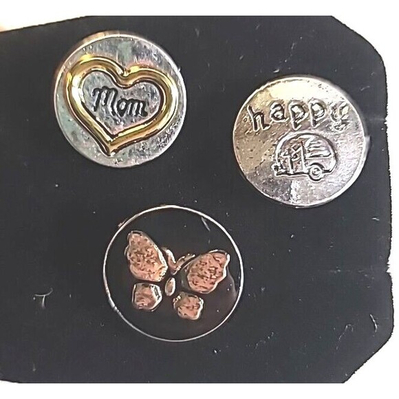 NWOT lot Of 2 Bracelets With 3 Interchangeable Snap Charms Butterfly Camper Mom - Picture 4 of 6